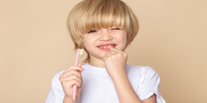Cara Merawat Pertumbuhan Gigi Susu Anak Agar Tetap Sehat